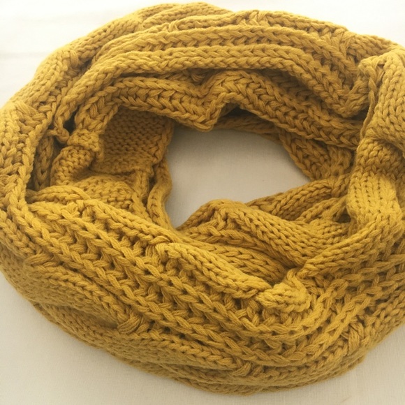 Mustard Cable Knit Infinity Scarf - Picture 6 of 6